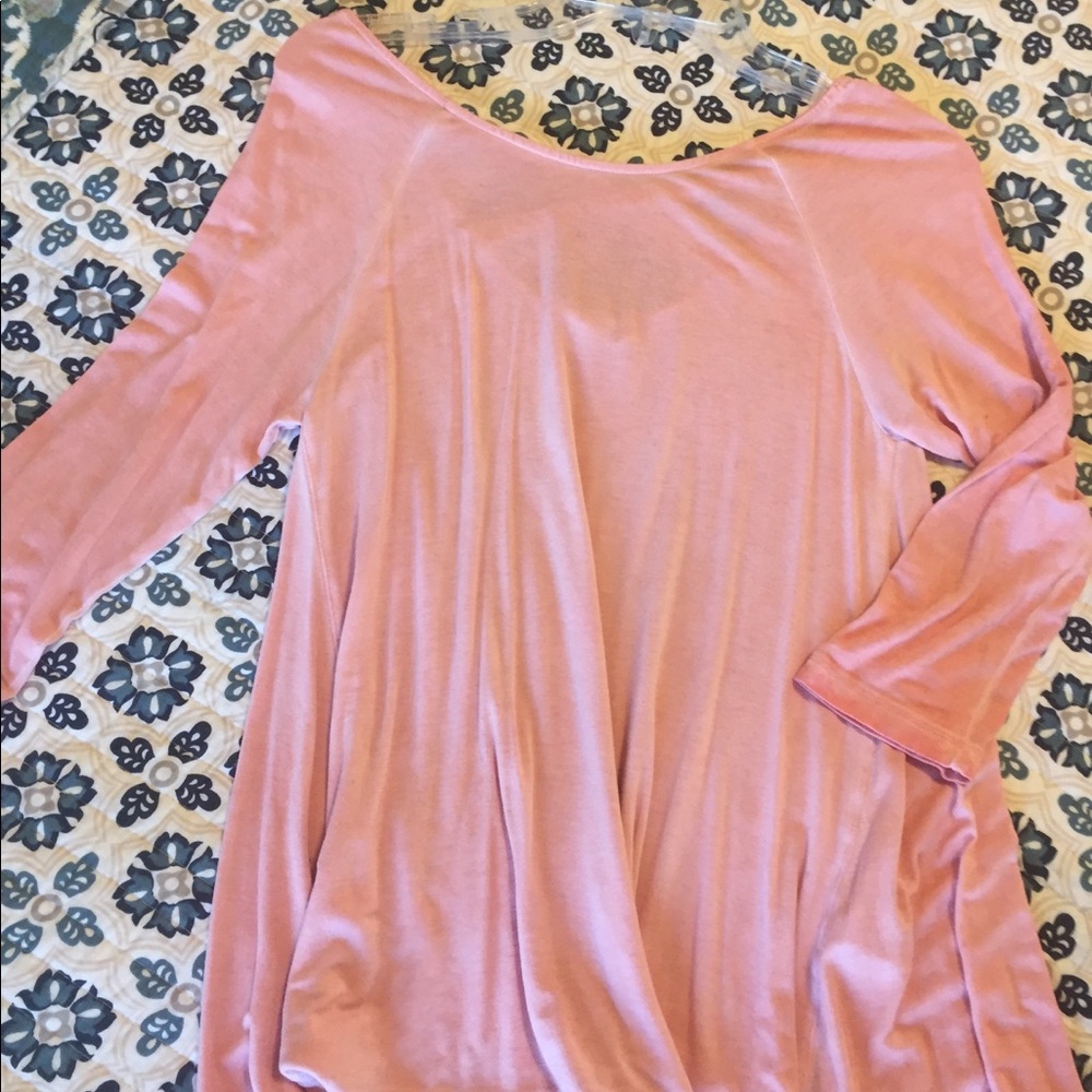 Super soft pink top -Large